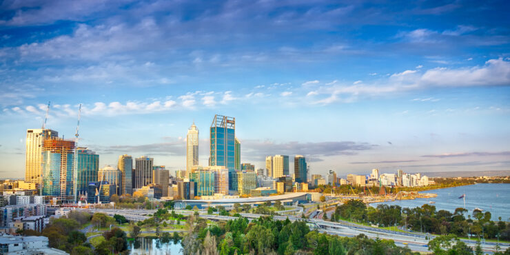 Global summer and winter university program: How to Lead Multinational Teams (Perth, Australia)