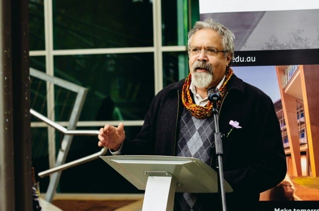 Associate Professor Simon Forrest