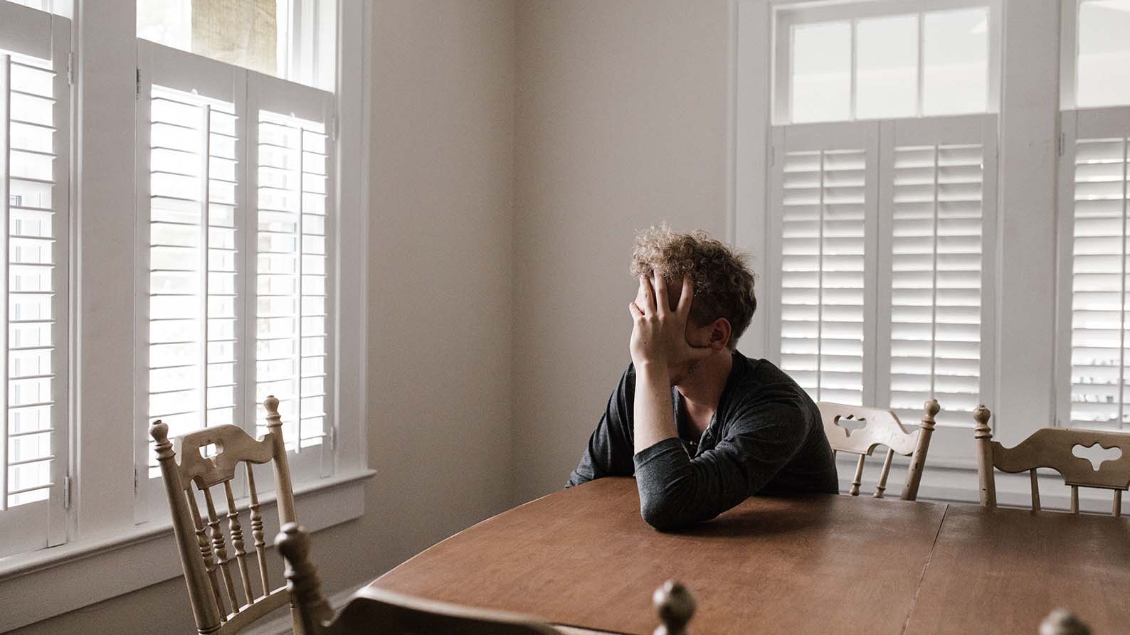 Image for Study suggests greater need for grief support due to COVID-19