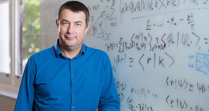 When discovery and collaboration collide