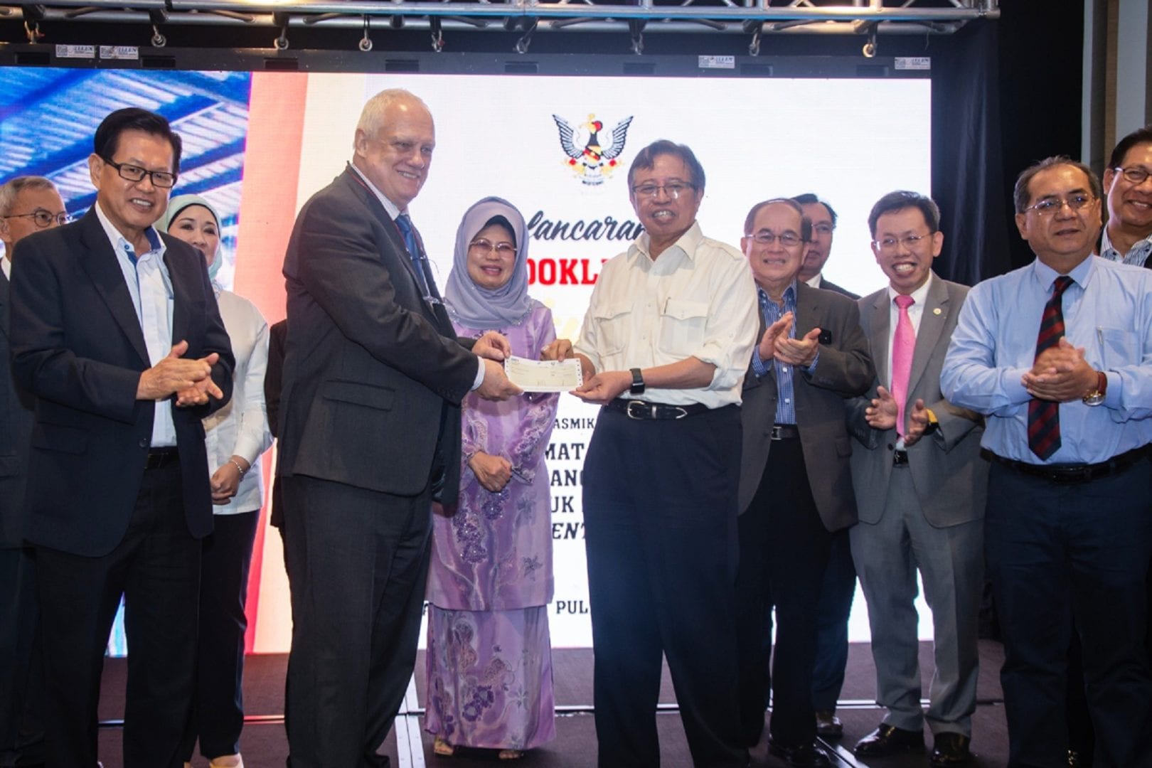 Image for Curtin Malaysia awarded IT upgrade funds by Sarawak State Government