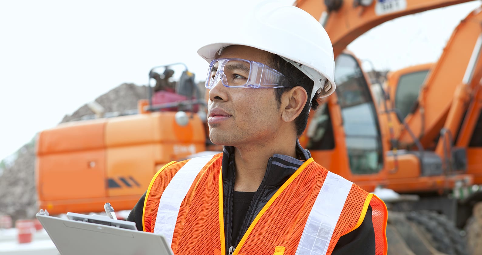 Image for Study finds migrants exposed to higher risk in the workplace