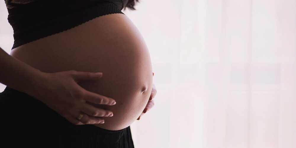 Image for Study finds TB treatment during pregnancy is safe for mum and baby