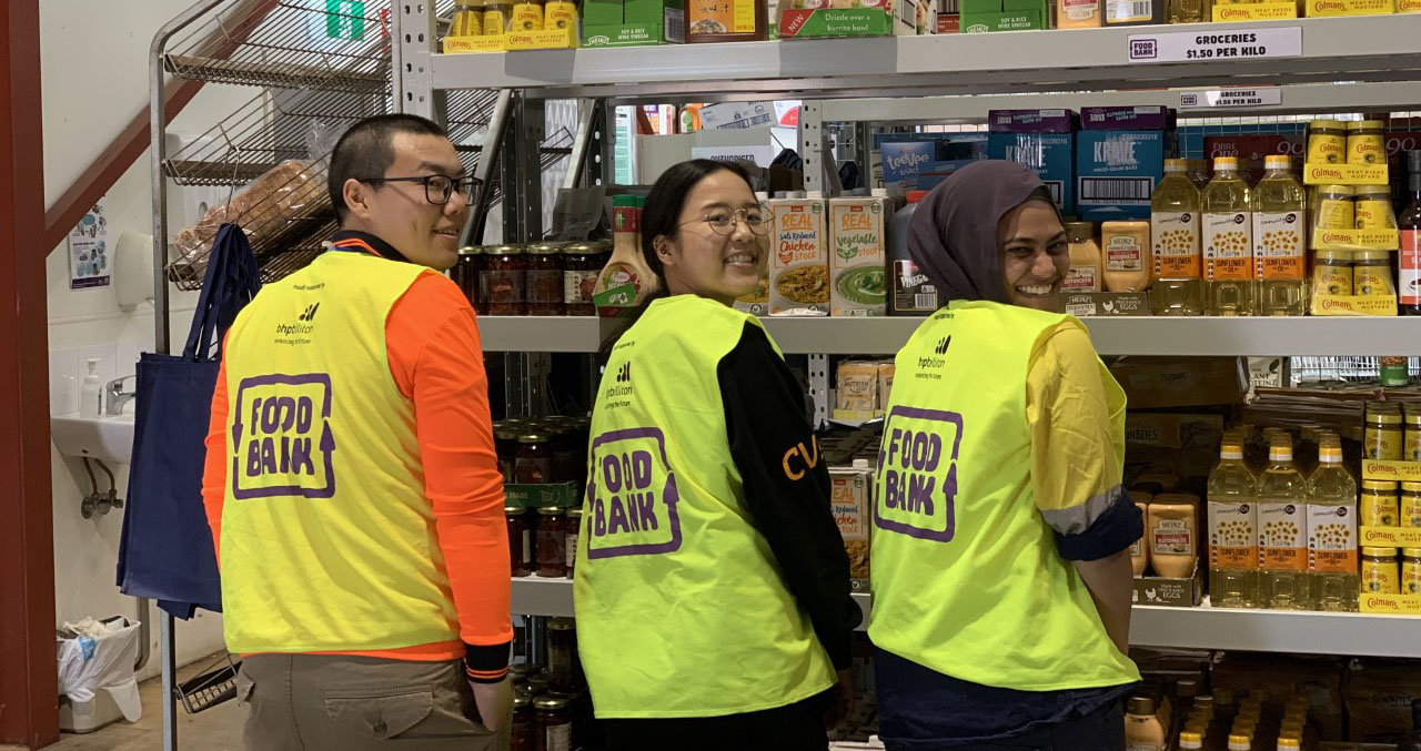 Image for Student volunteers connect with community for John Curtin Weekend