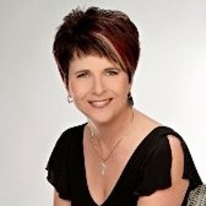 Dr Cheryl Sykes