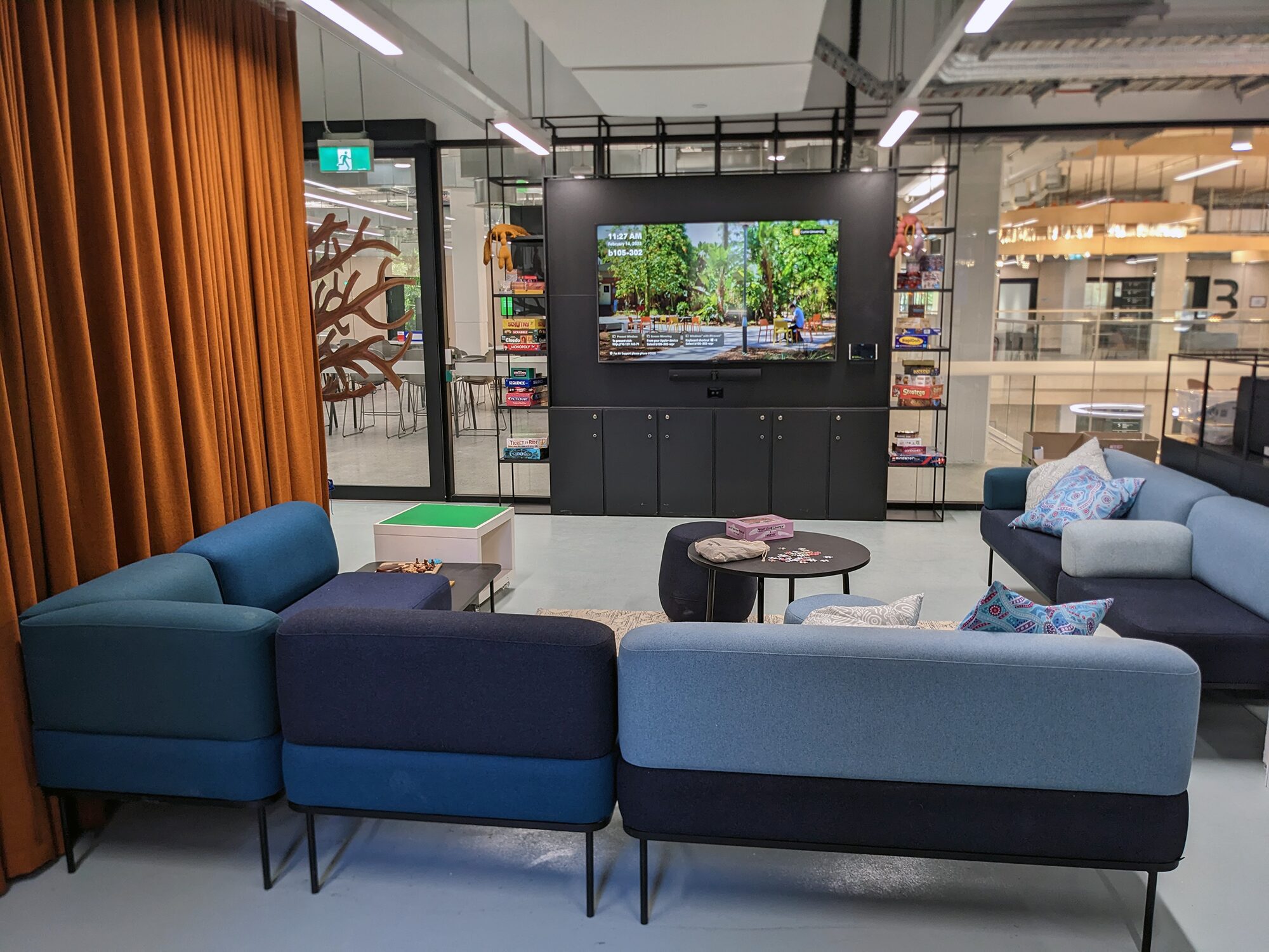 View of the VR space in the makerspace