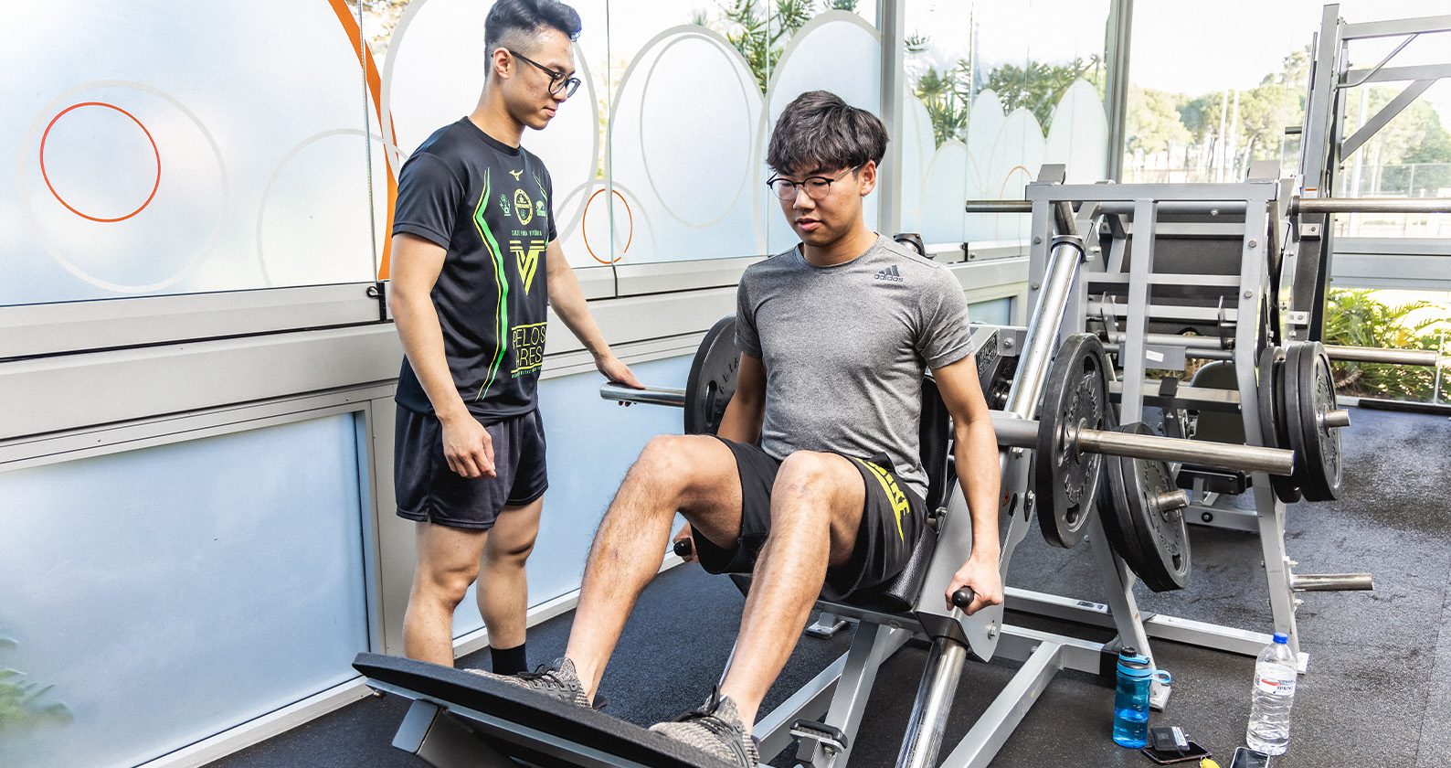 Two students at the Curtin gym.