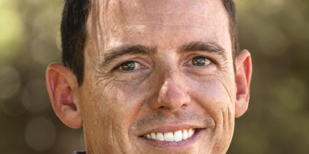 Associate Professor Laurence Dyer