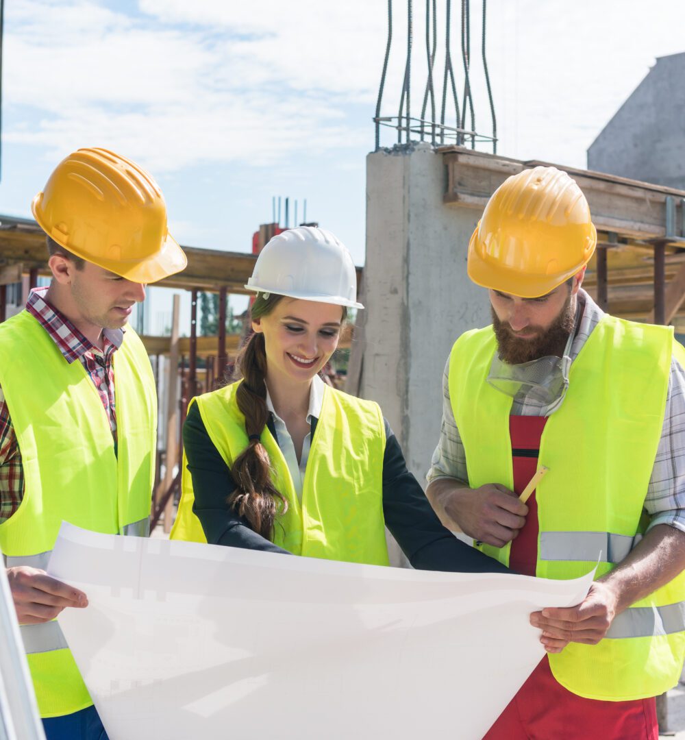 How to become a construction manager in Australia