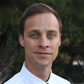 Per Henningsgaard