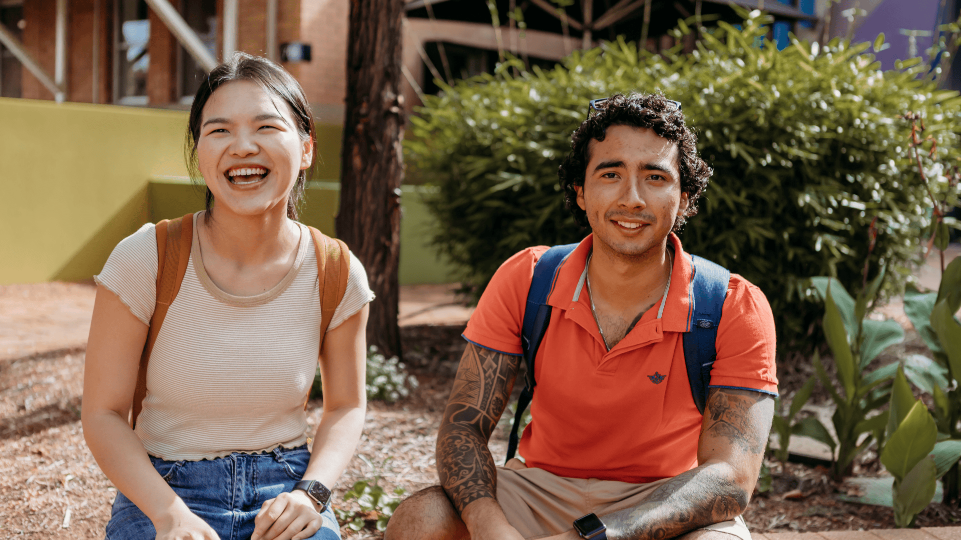 Two students at Kagoorlie campus
