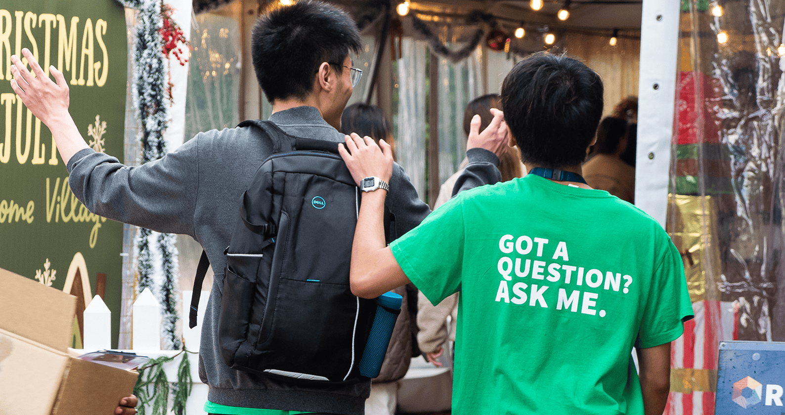 Student mentor helping a new student navigate campus and connect with the Curtin community.